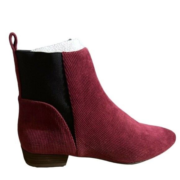 Lucky Brand Womens GIeldo Padded InsolePointed Toe ChelseaBoots - 8 Medium - Picture 3 of 5